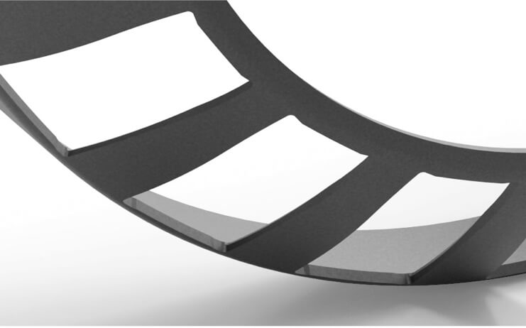 Detailaufnahme eines präzisen, dünnwandigen Axiallagerkäfigs aus Aluminium