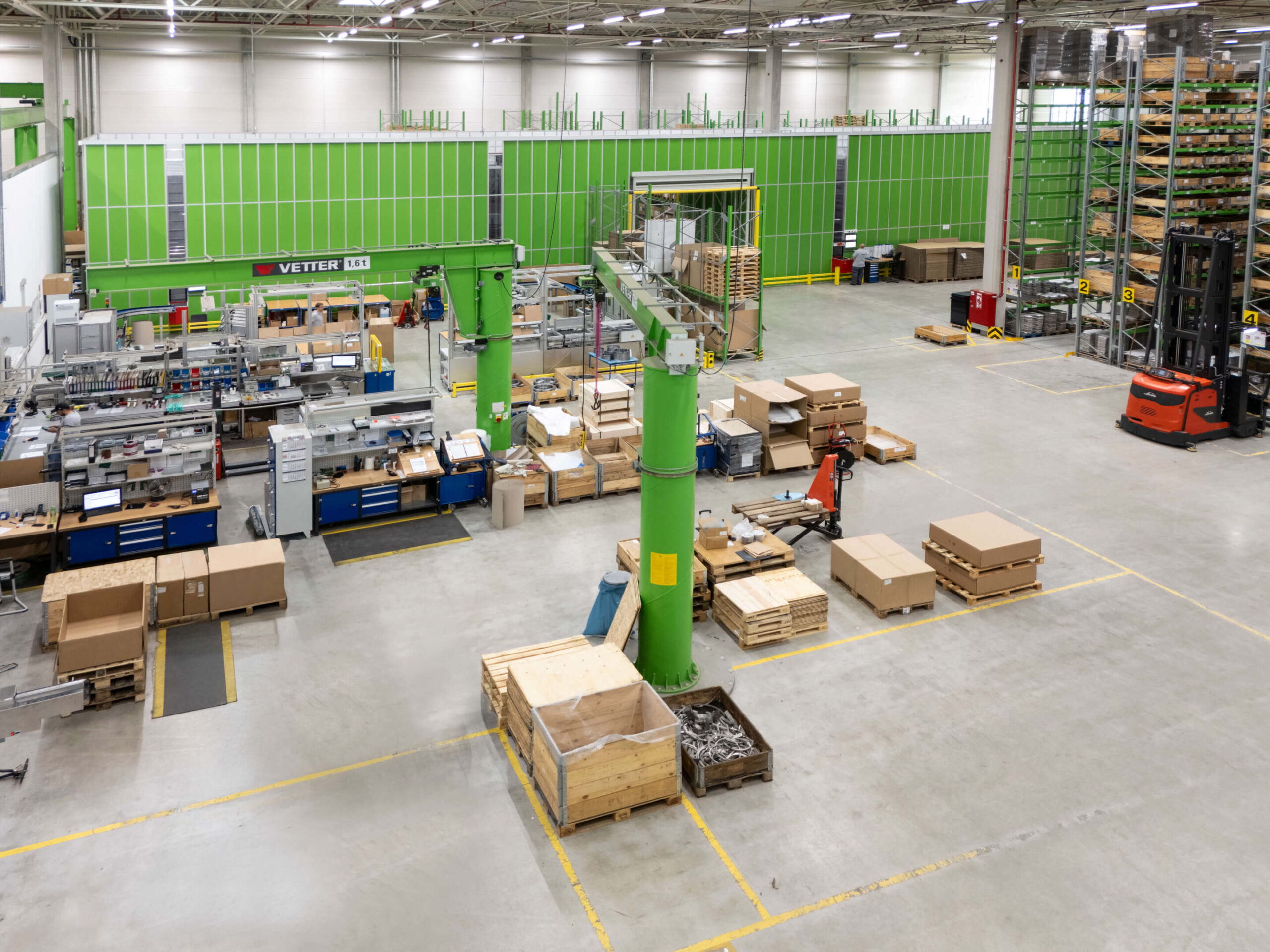 Einblick in die vollautomatische Kleinteile-Logistik bei HSP.