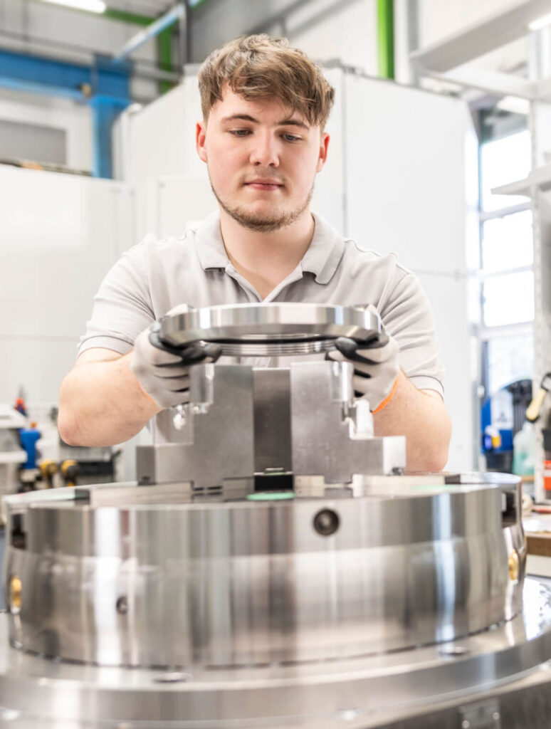 Jedes Werkstück wird zur Bearbeitung präzise eingespannt.